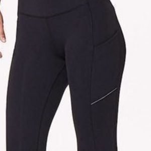 Speedy tights lululemon size 8 black crop